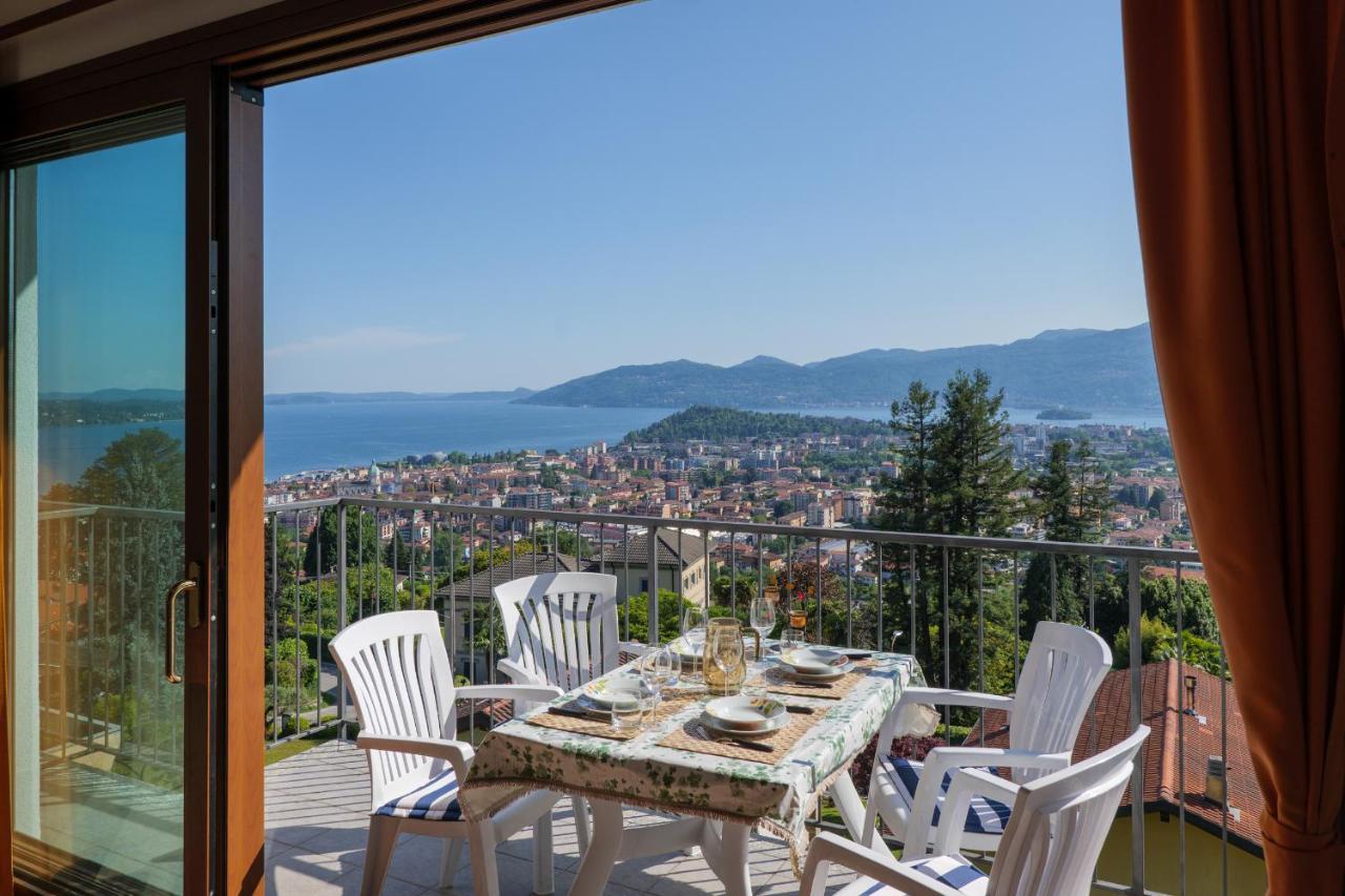 Apartamento Panoramic'S Loft Tramonto Verbania Exterior foto